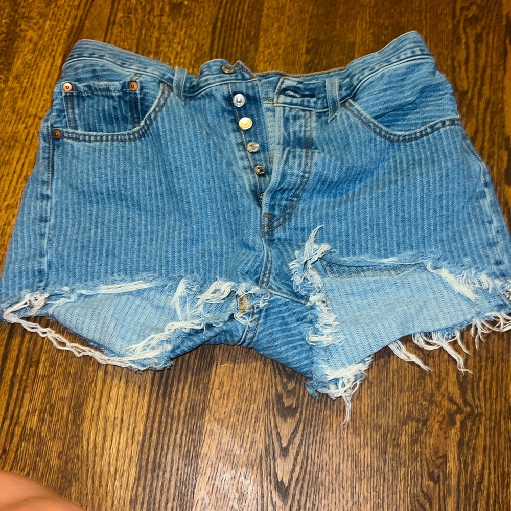 Levi shorts